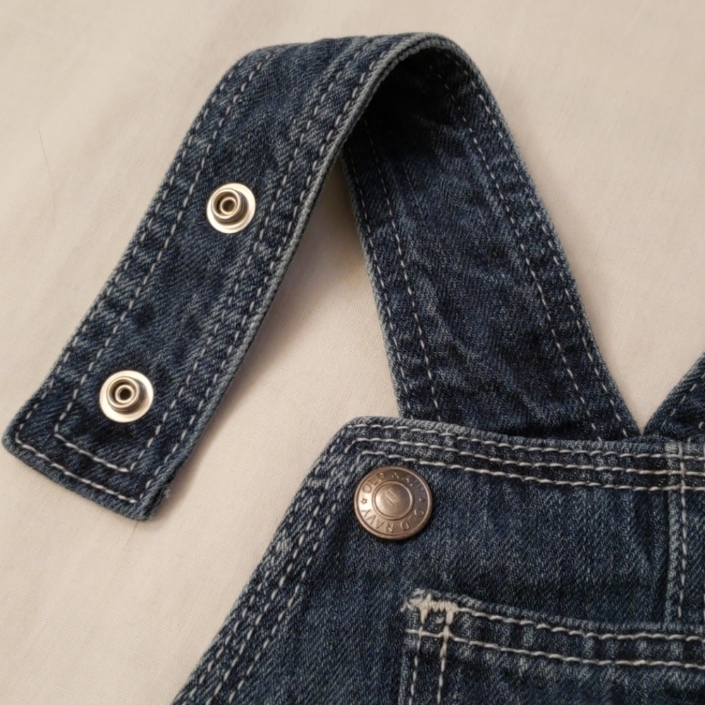 Old Navy Denim Short Overalls - Picture 3 of 8